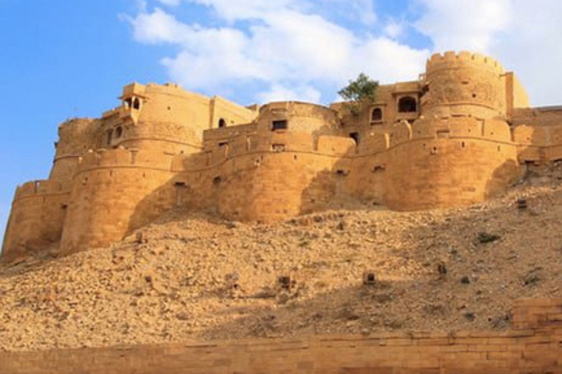 Khaba Fort Tours